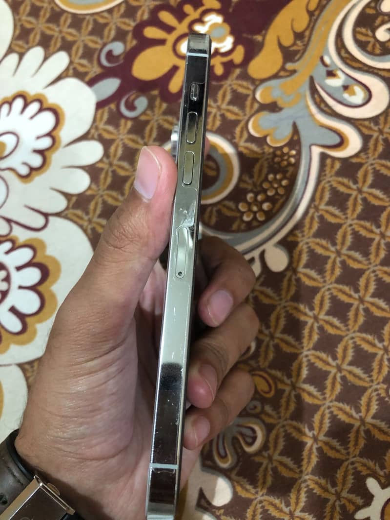 Iphone 14 pro max 2