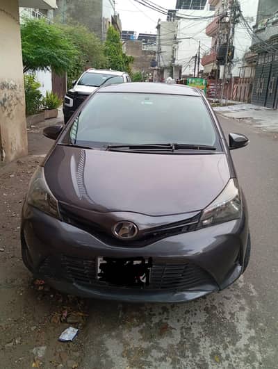 Toyota Vitz 2014