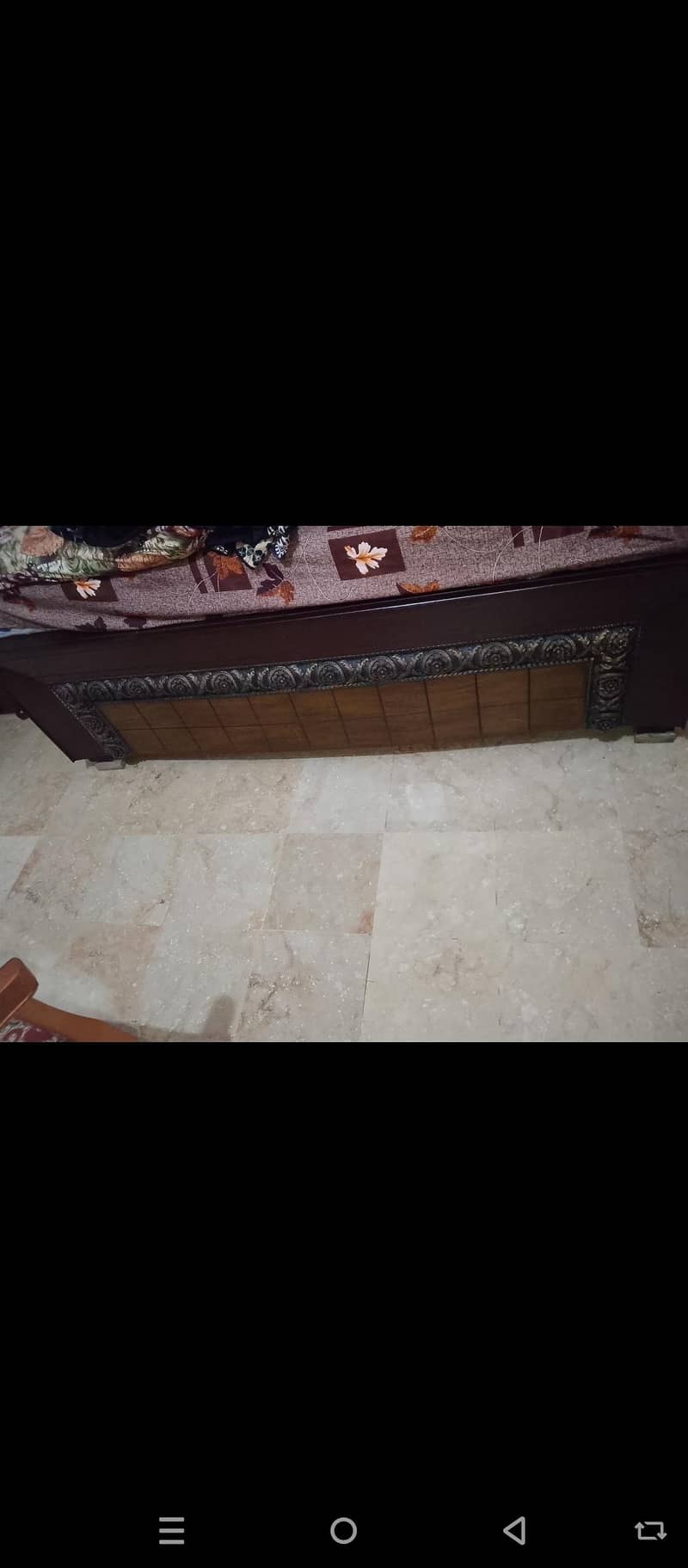bed  with  side table 1