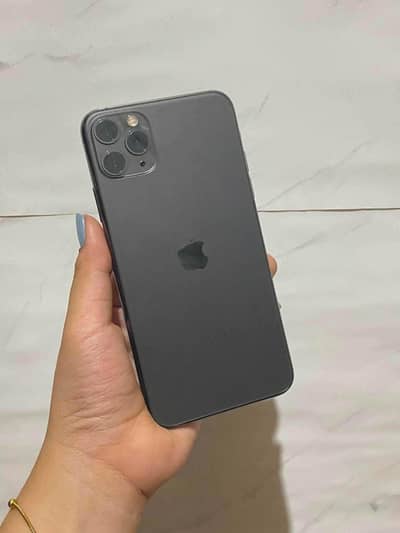 iphone 11 pro max 256gb non pta exchange  true tone face id full ok