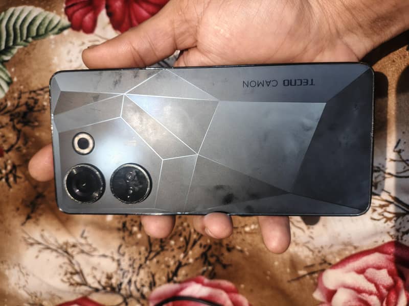 Tecno Spark 20 2
