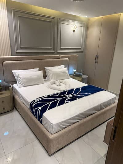 1 Bedroom Luxury Furnished Apartment is Available for Rent in Bahria Town Lahore
