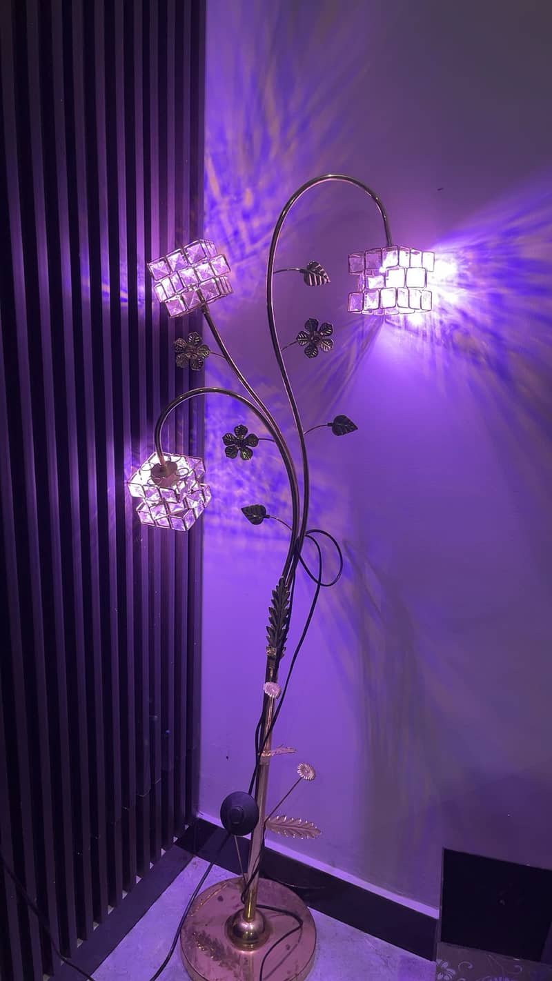 Floor lamp 3