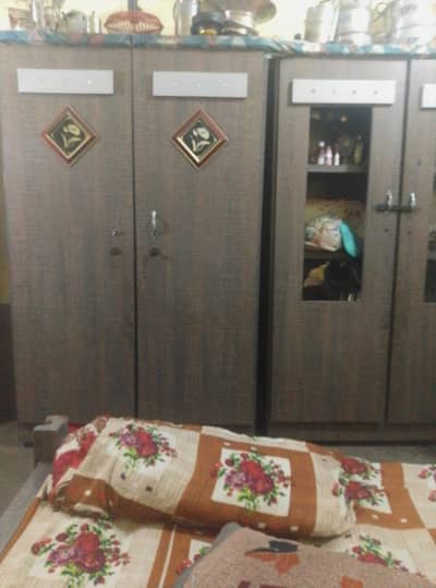 bed an shokes almare 2 dore