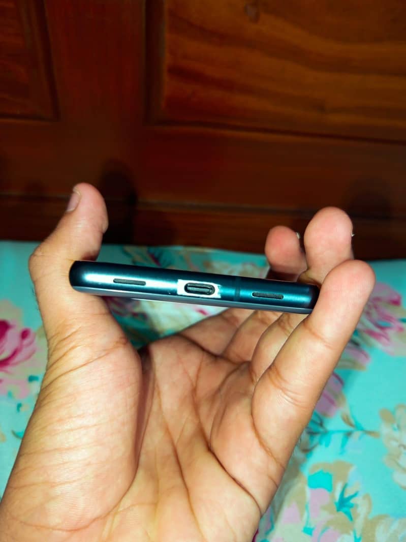 Google Pixel 7a 3
