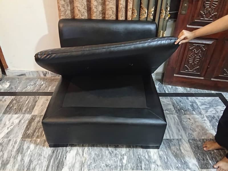 sofa seat 1