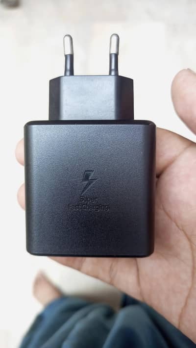 Samsong original adapter & Cable