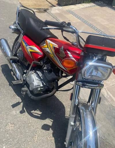 Honda125 25 model good condition