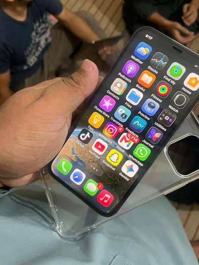 Apple iPhone 12 Pro