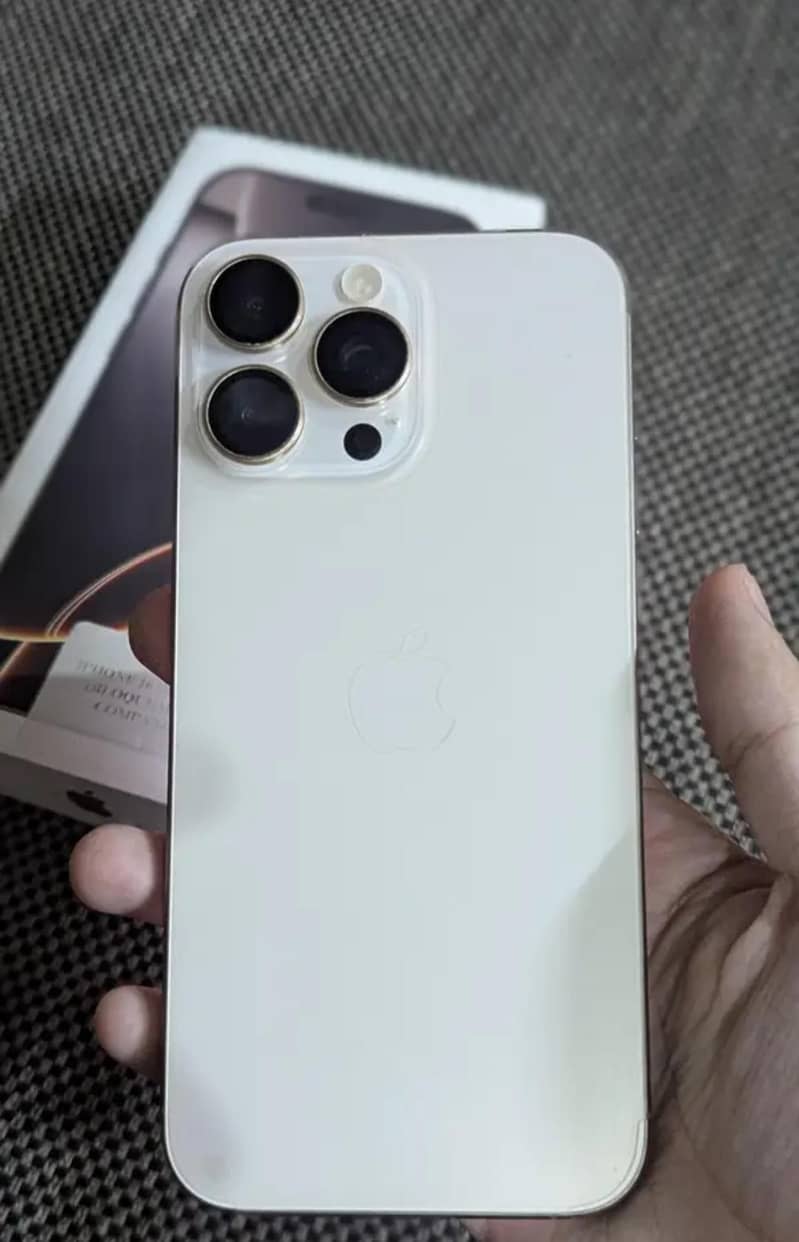 Iphone 16 pro max 0