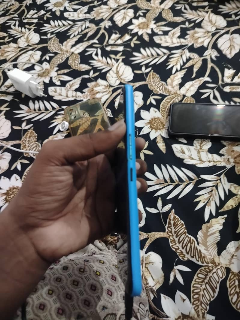 Tecno Spark 7 3