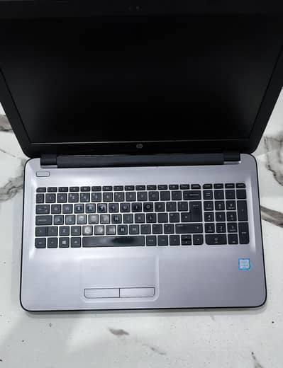 HP slim smart laptop