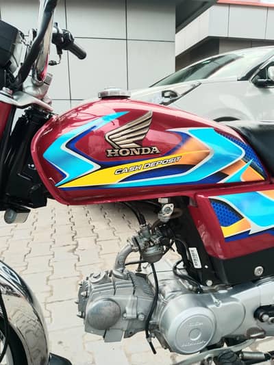 Honda 70 cc new bike  bahtreen luk