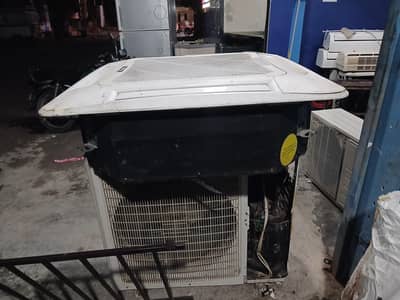 2ton gree cast type gas store ha front tapa nahi ha