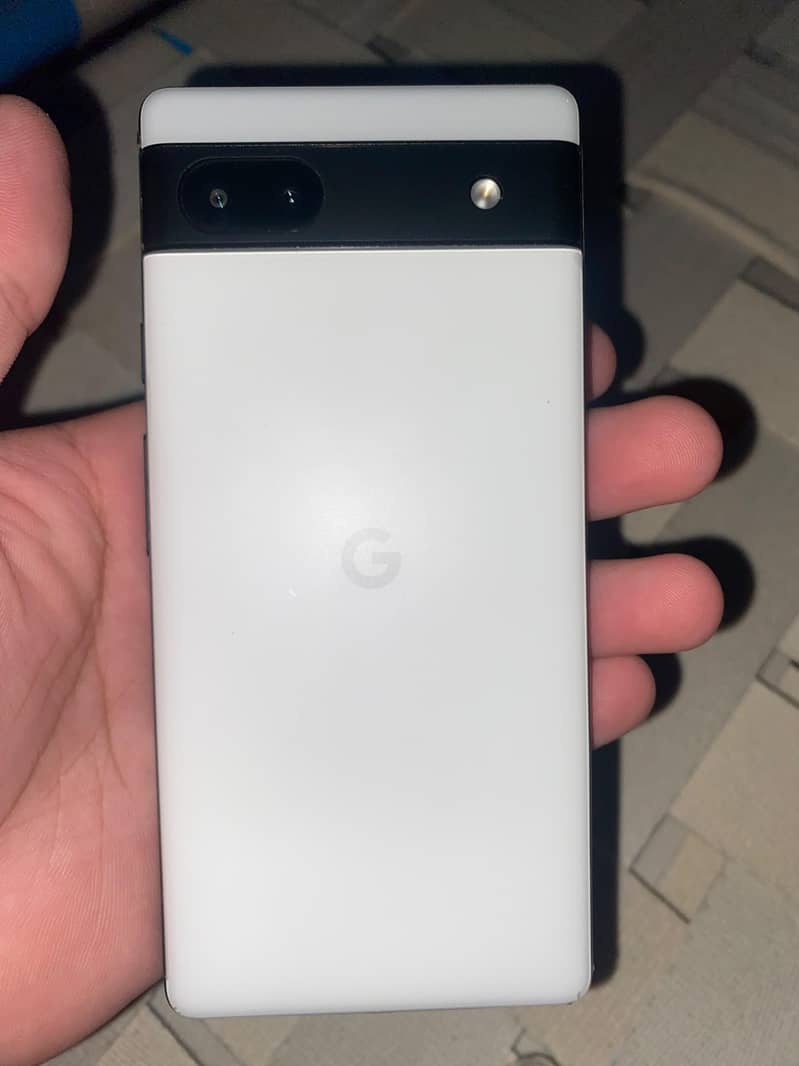 Google Pixel 6a 1