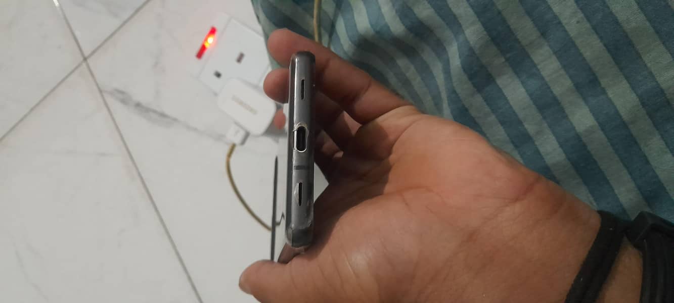 Google Pixel 7a 1