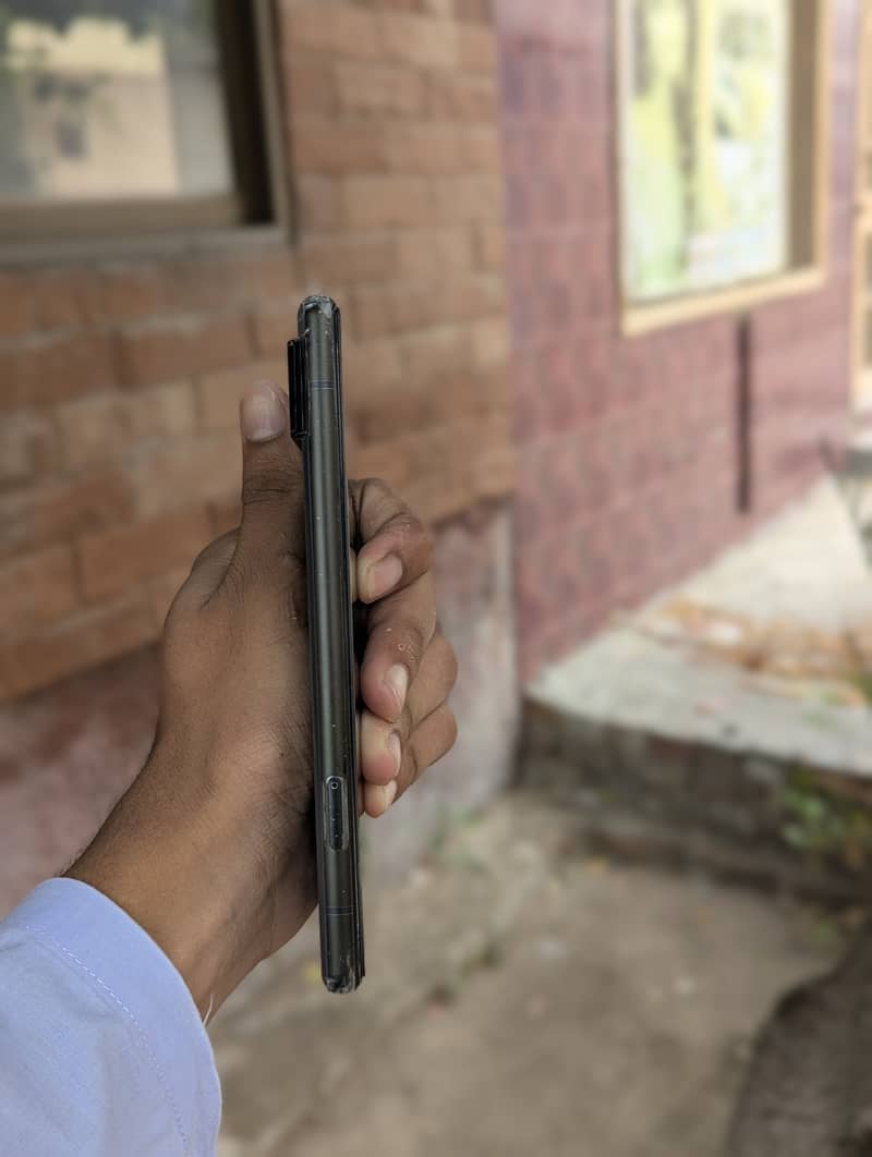 Google pixel 6 4