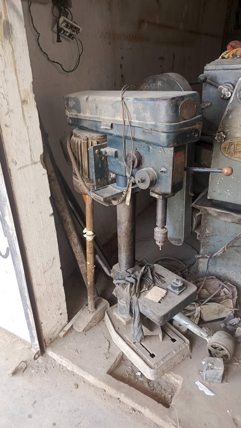 pillar drill machine 1