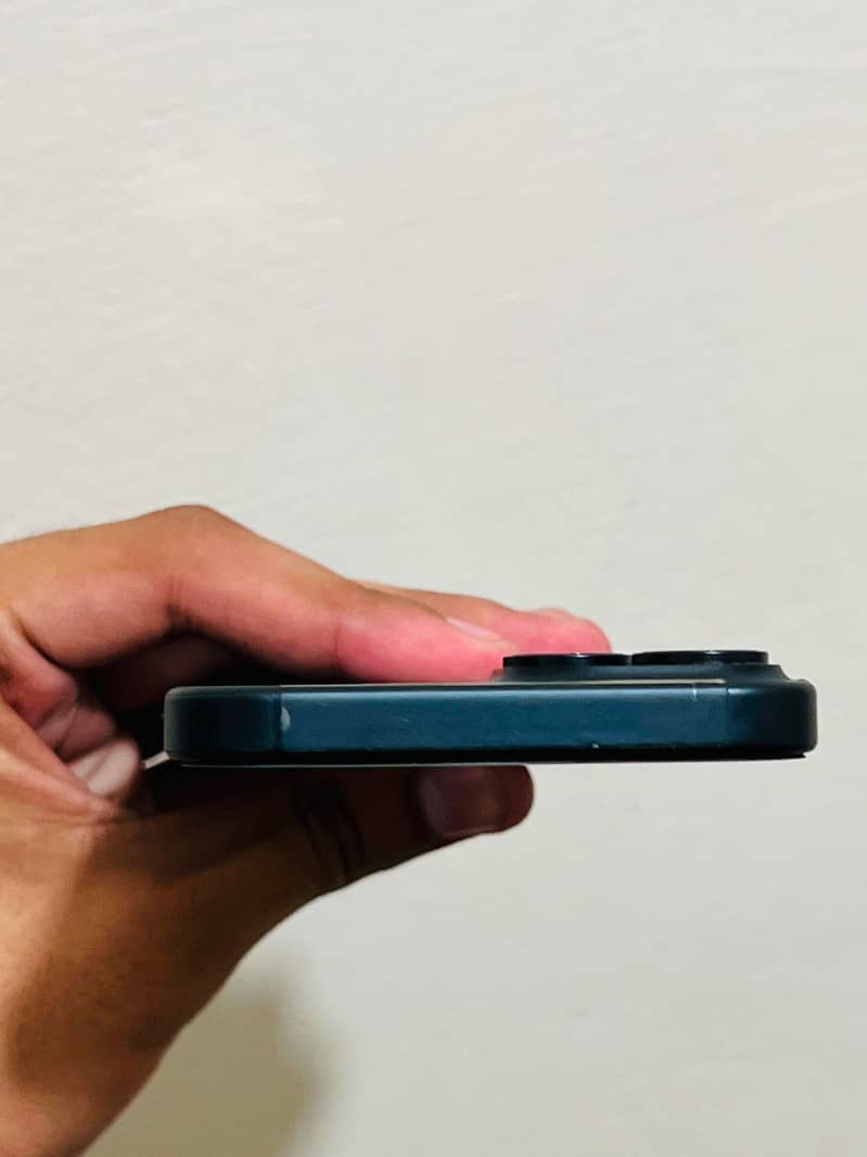 Iphone 15 4