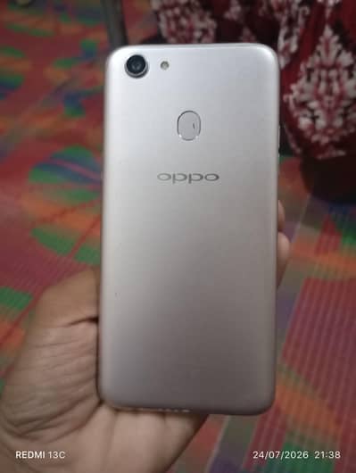 OPPO F5