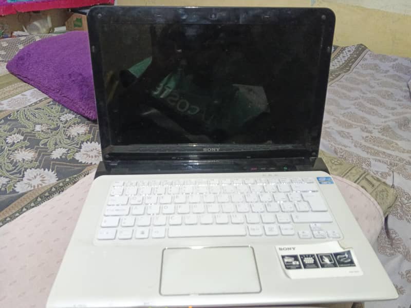 Sony laptop 3