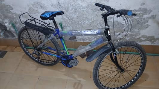 only one month used Gear Bycycle for sale 10/9.5