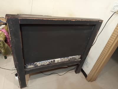 Single bed for sale