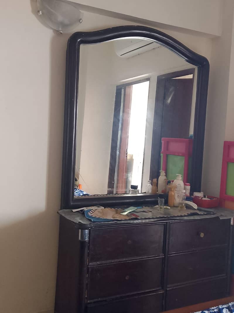 dressing Table 1