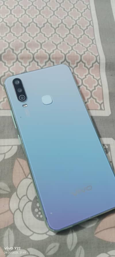 Vivo Y17