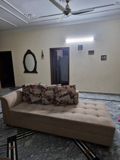 Used furniture in excellent quality