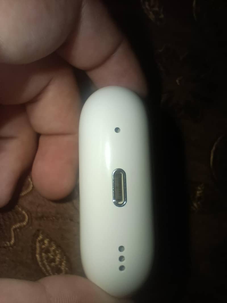EarBuds 1