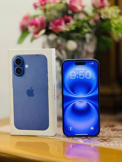 Apple iPhone 16