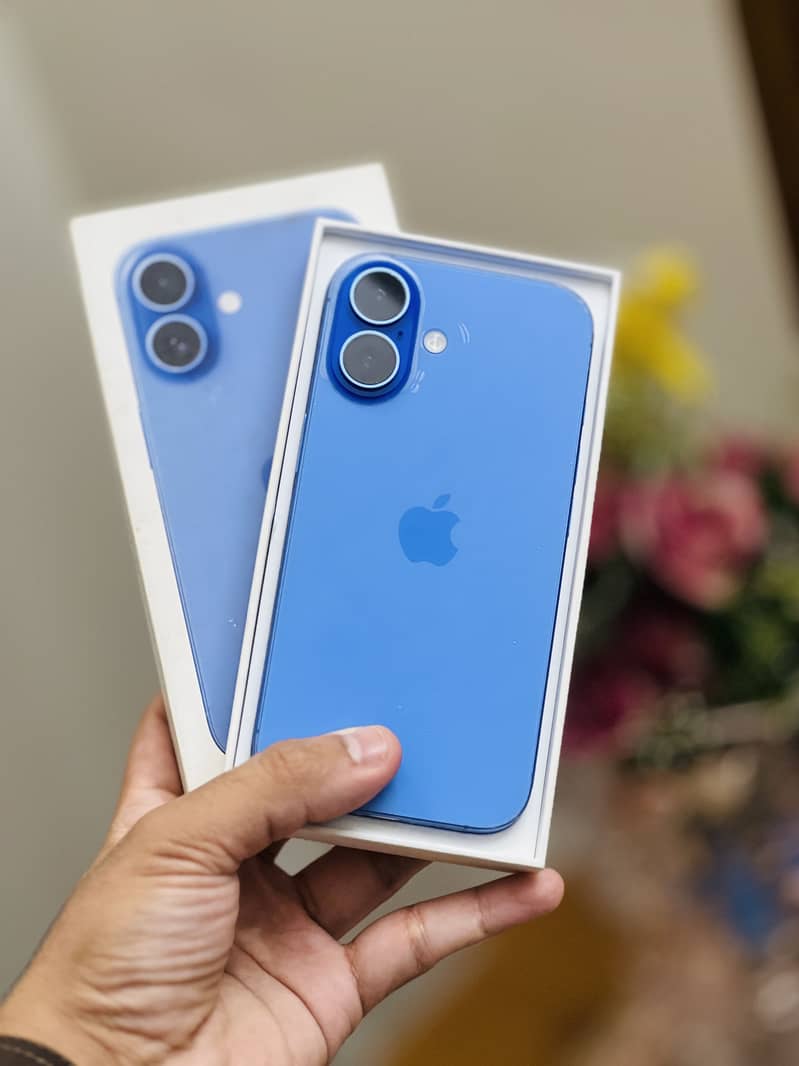 Apple iPhone 16 1