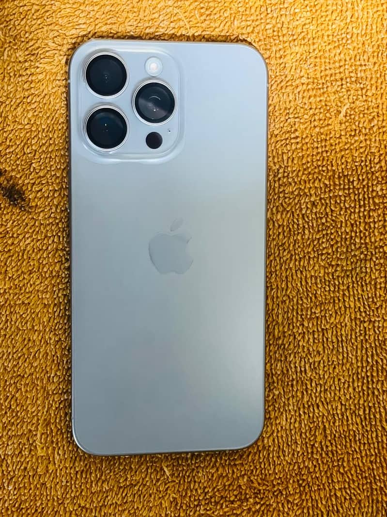 Iphone 15 Pro max 0