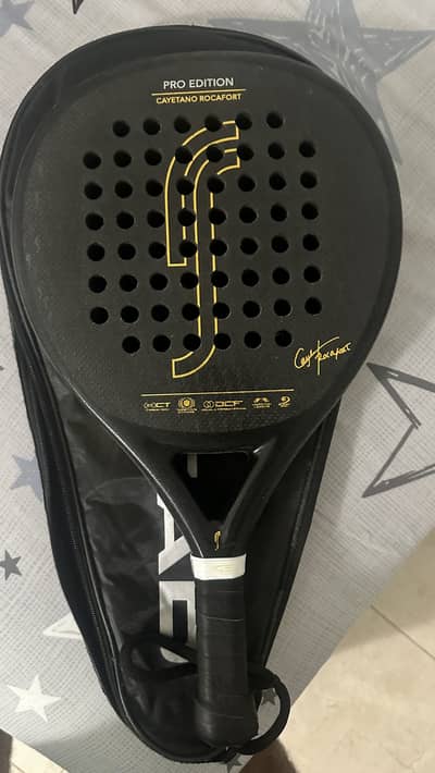 Cayetano rocafort Padel racket