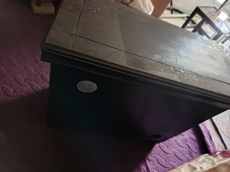 2 table for sell 3