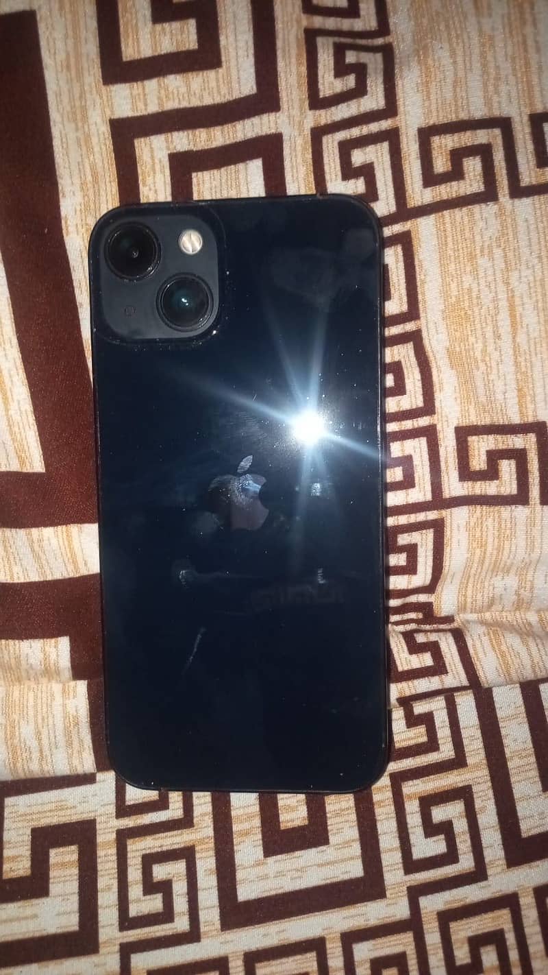 Apple iPhone 13 2