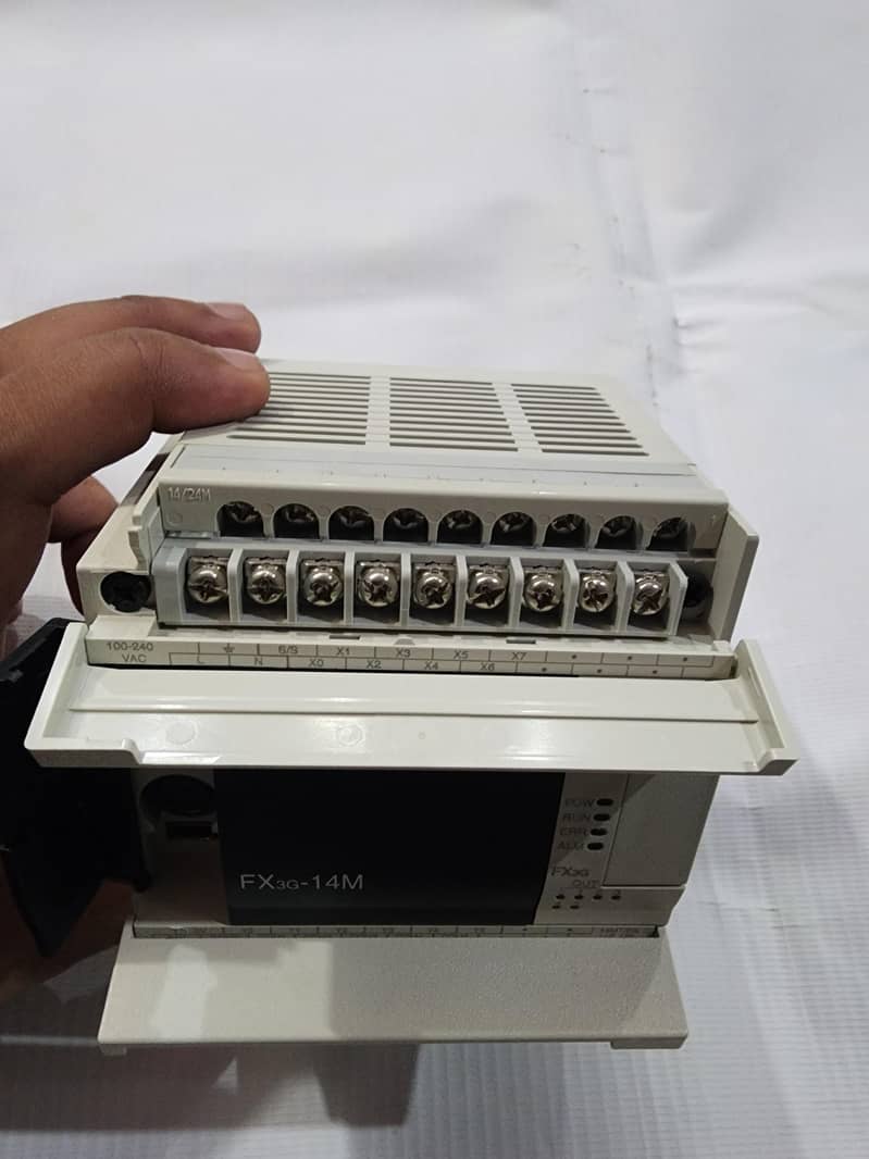 PLC programable controller  new 2
