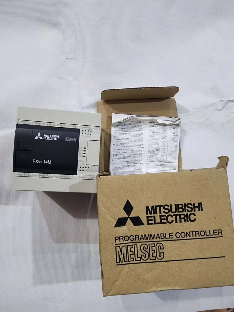 PLC programable controller  new 4