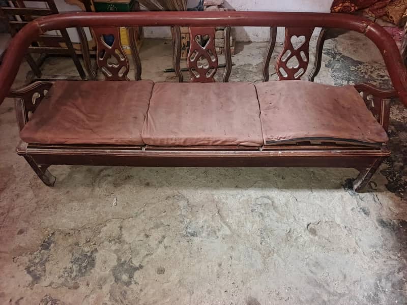 Complete Sofa Set | Good Condition 0