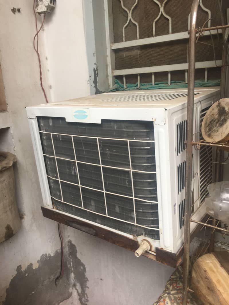 Window AC from super general 1
