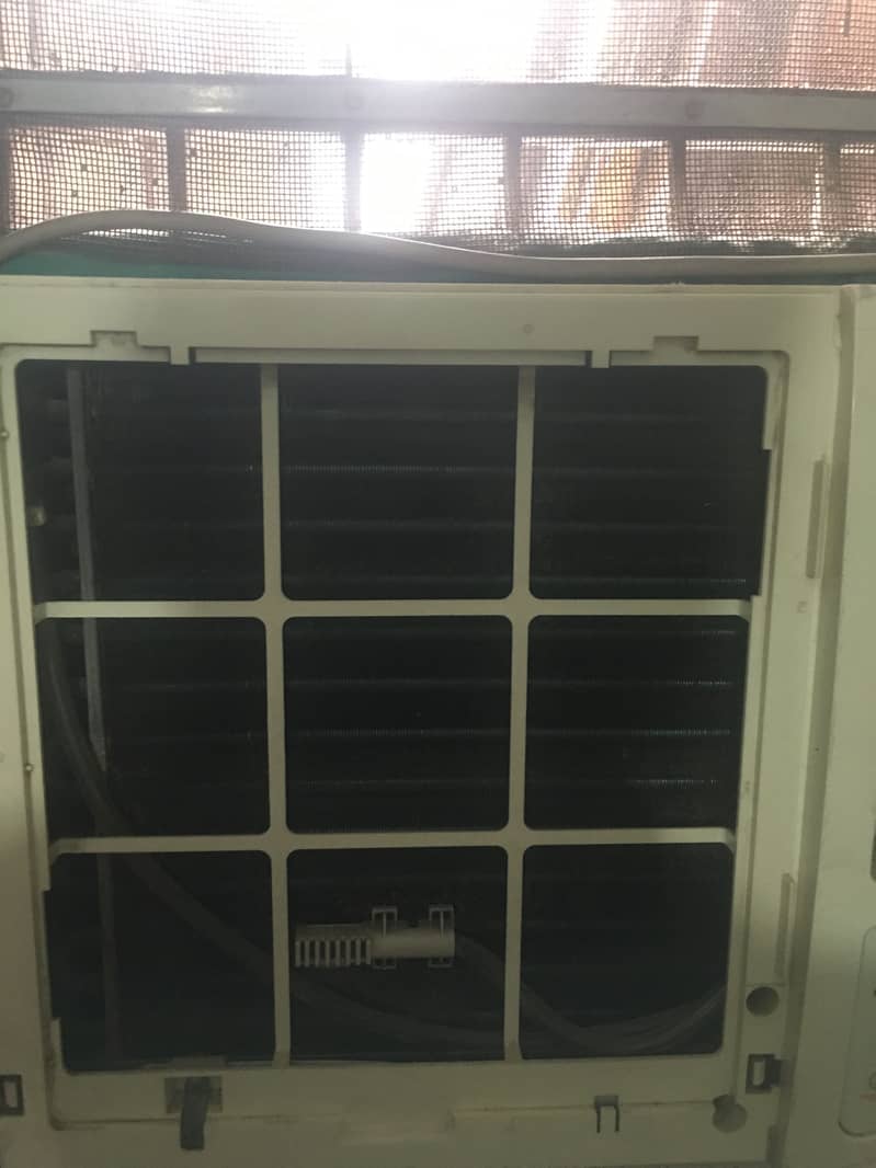 Window AC from super general 2