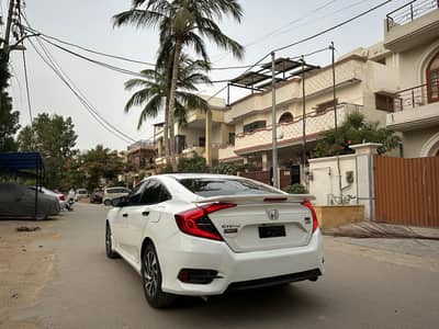 Honda Civic Turbo 1.5 2016