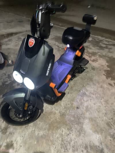 Metro scooty for sale