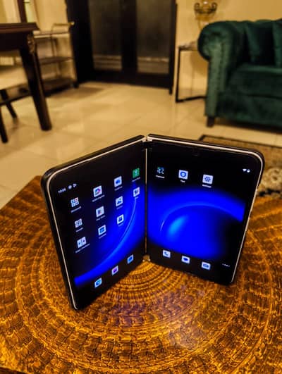 Microsoft Surface Duo