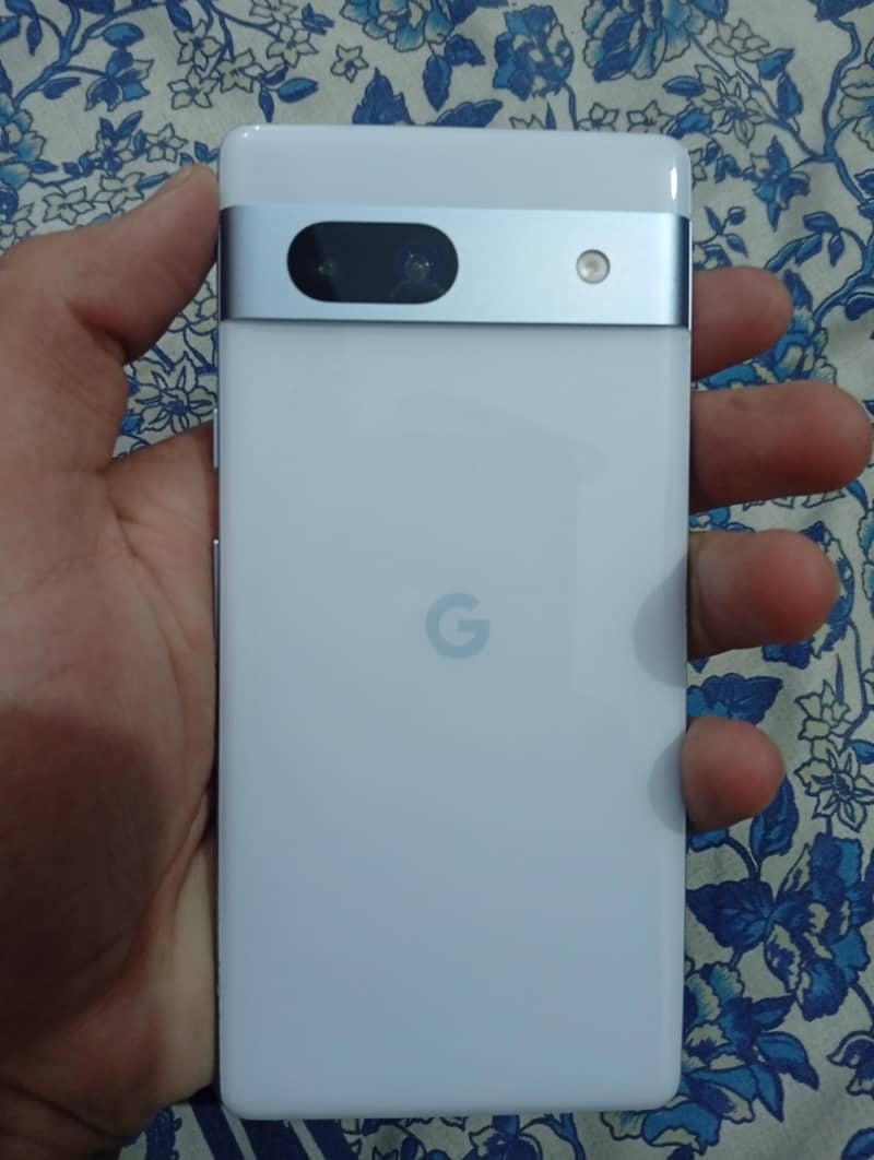 Google Pixel 7a 1