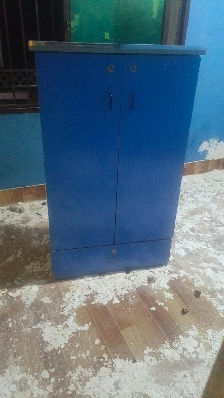 cupboard 0
