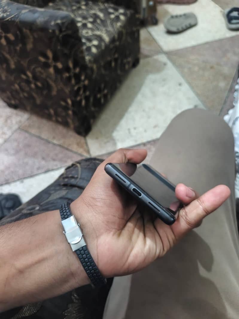 Google Pixel 7 8/128 1