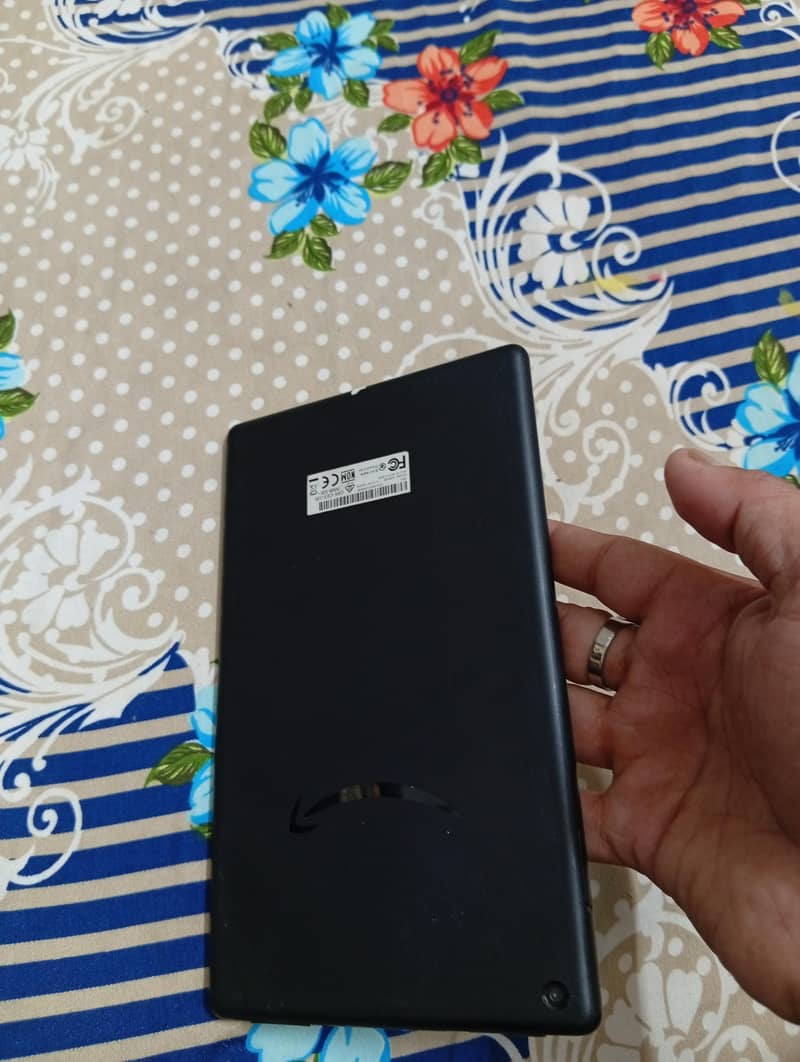 Amazon tablet 6
