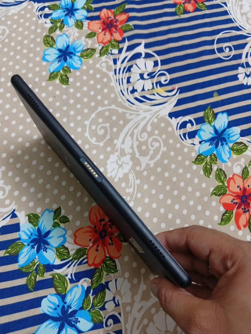 Amazon tablet 8